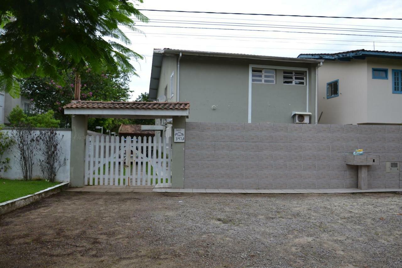 Apartmán Jardim Das Toninhas Ubatuba Exteriér fotografie
